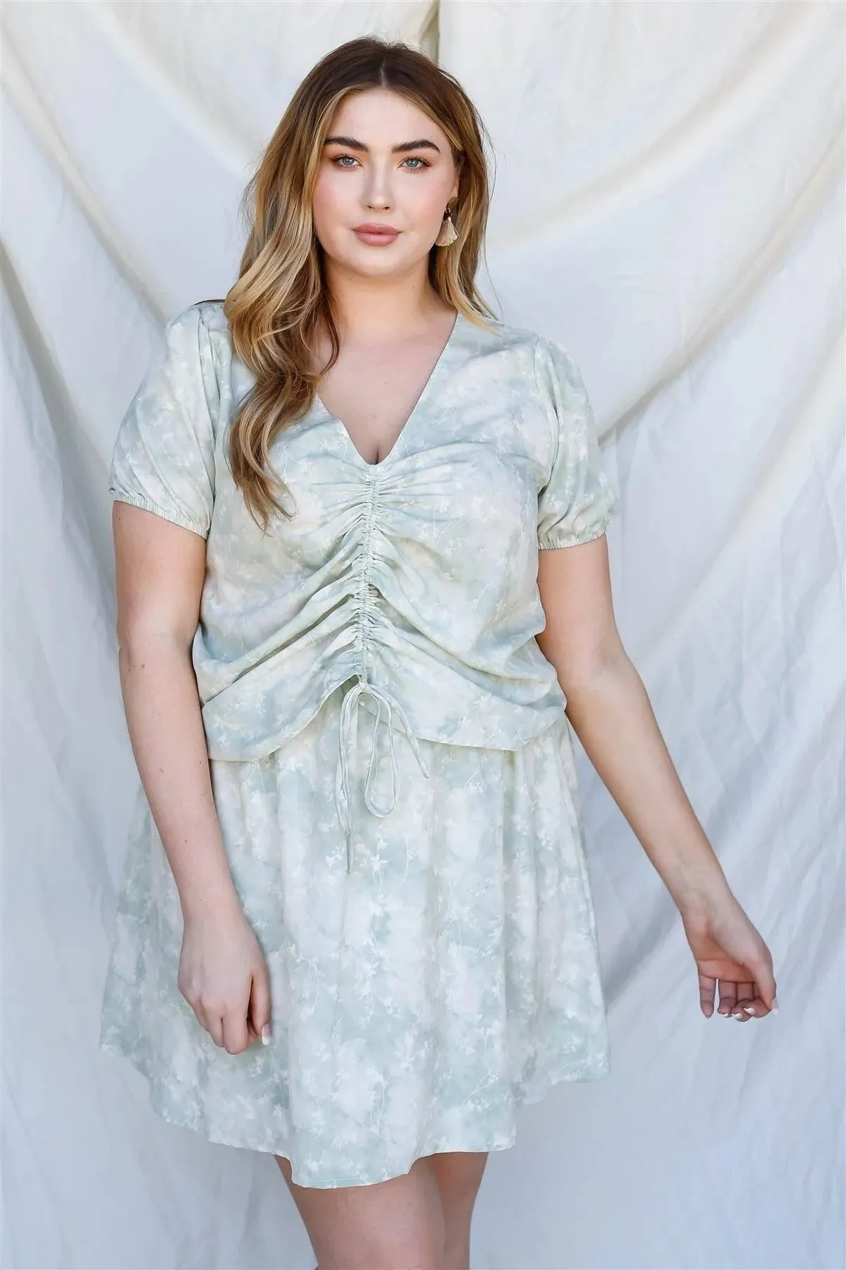 Junior Plus Sage Tie-Dye Floral Print Ruched Top & Mini Skirt Set /3-2-1